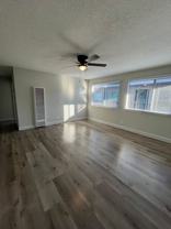 01600-1230 - Photo 1 of 1