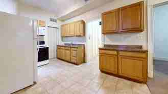 4113 N Lincoln Ave #2R - Photo 1 of 1