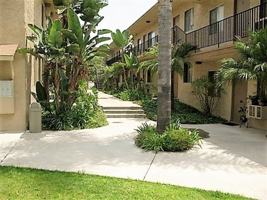 featured image of 4325 Lowell St