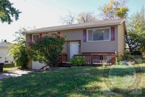 featured image of 1606 N 107th Ave