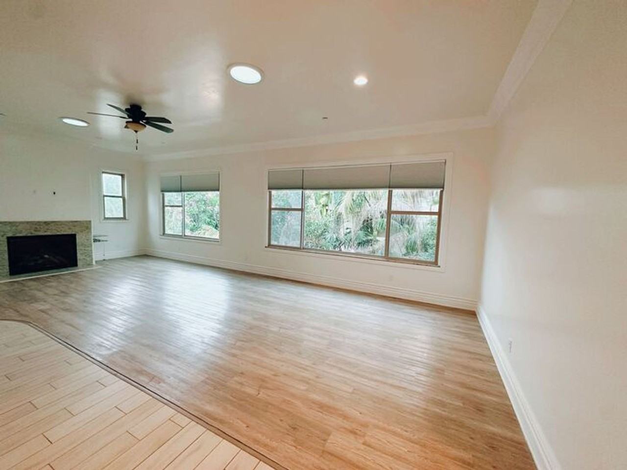 1274 Pine Ave - Photo 3 of 27