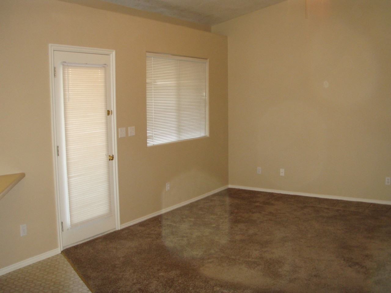 210 Mall Drive - Photo 3 of 7