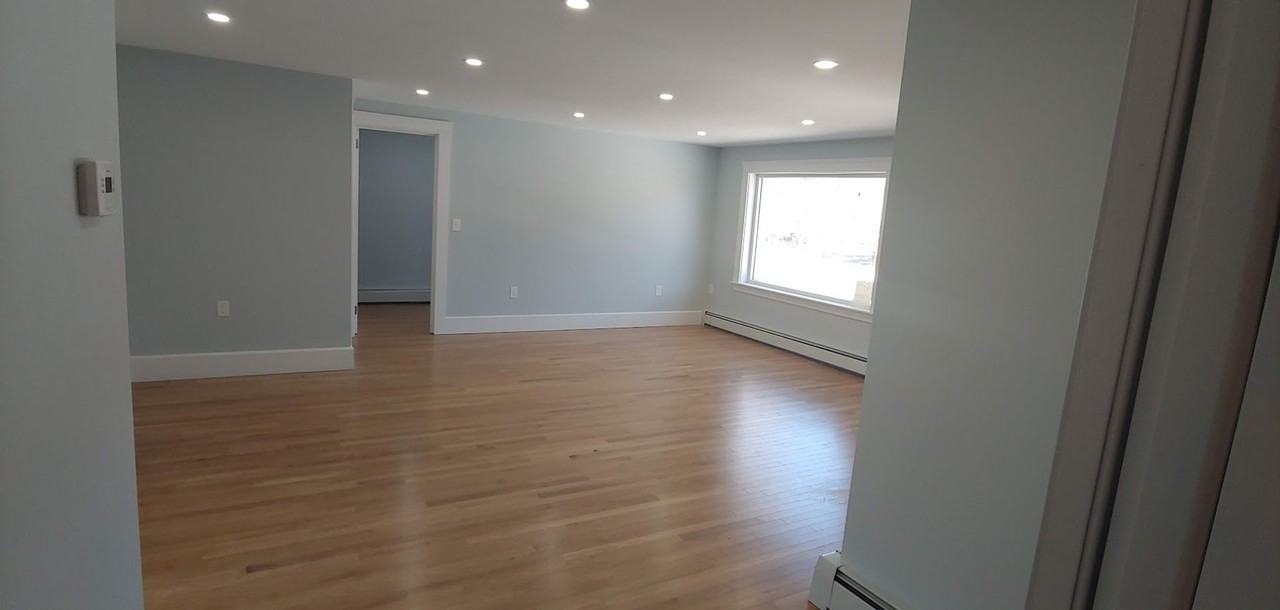 11 Winchester St - Photo 7 of 21