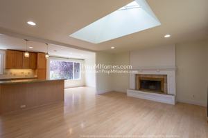 featured image of 5615 Southeast Hillwood Circle