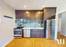 Exceptional Five Bedroom Home Near USC Campus! - Photo 1 of 1