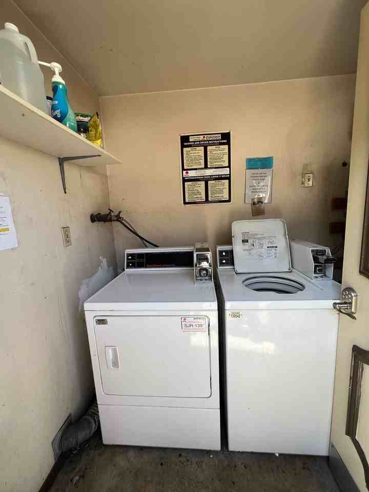 651 Belladonna Ct - Photo 4 of 12