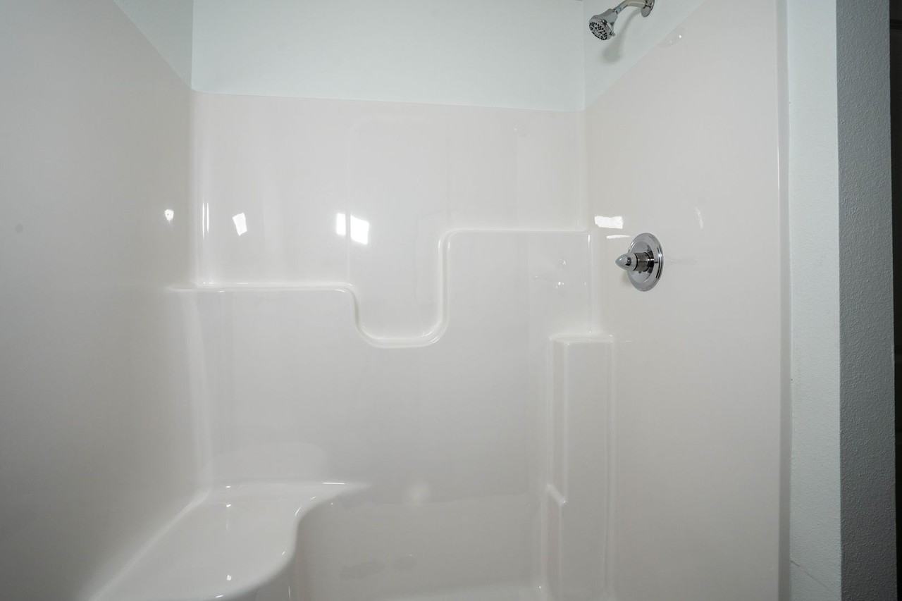 2605 2605 S Cheri Dr - Photo 3 of 28