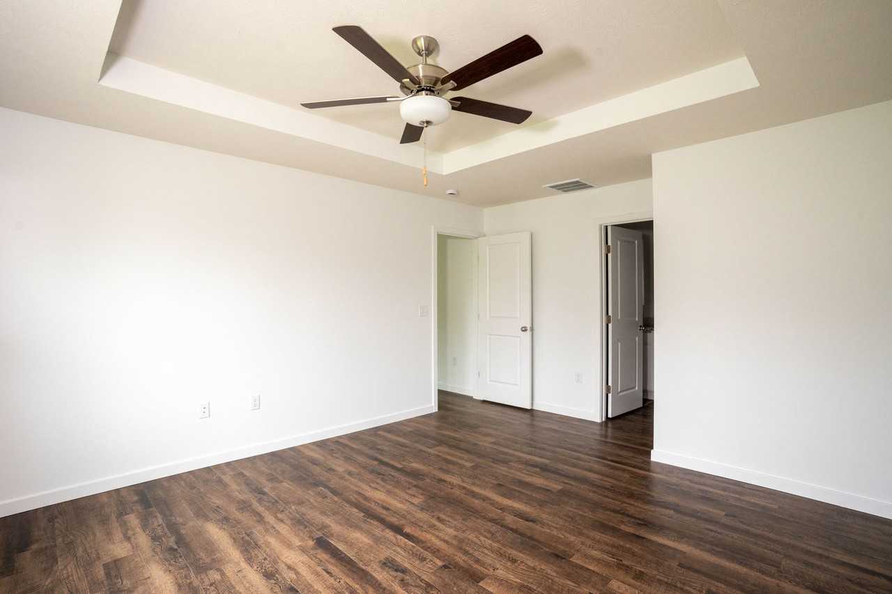 2605 2605 S Cheri Dr - Photo 7 of 28