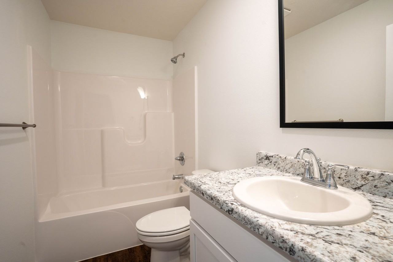 2625 2625 S Cheri Dr - Photo 4 of 21