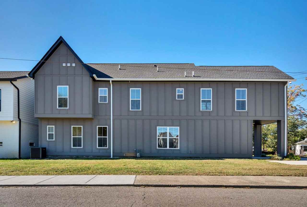 1738 Dr Db Todd Jr Blvd - Photo 5 of 34