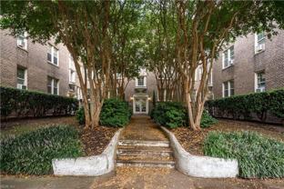 940 Gates Ave Apt A2 - Photo 1 of 1