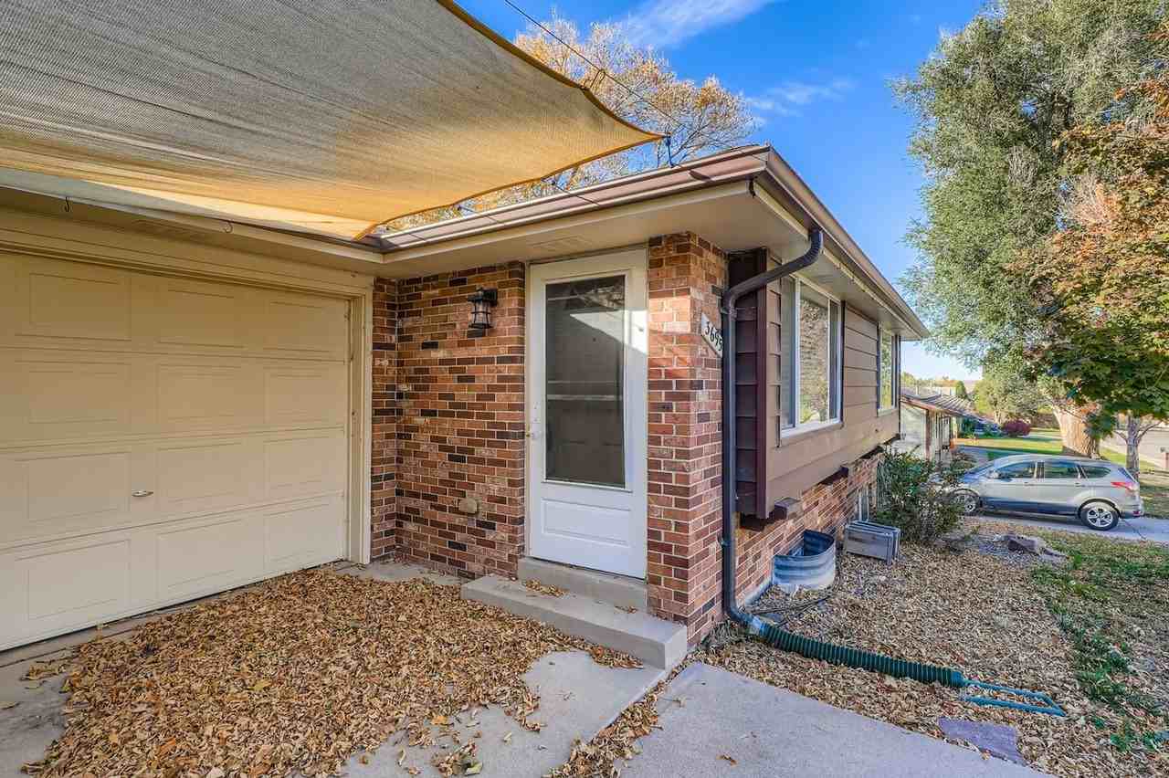 3695 Lewis St - Photo 3 of 16