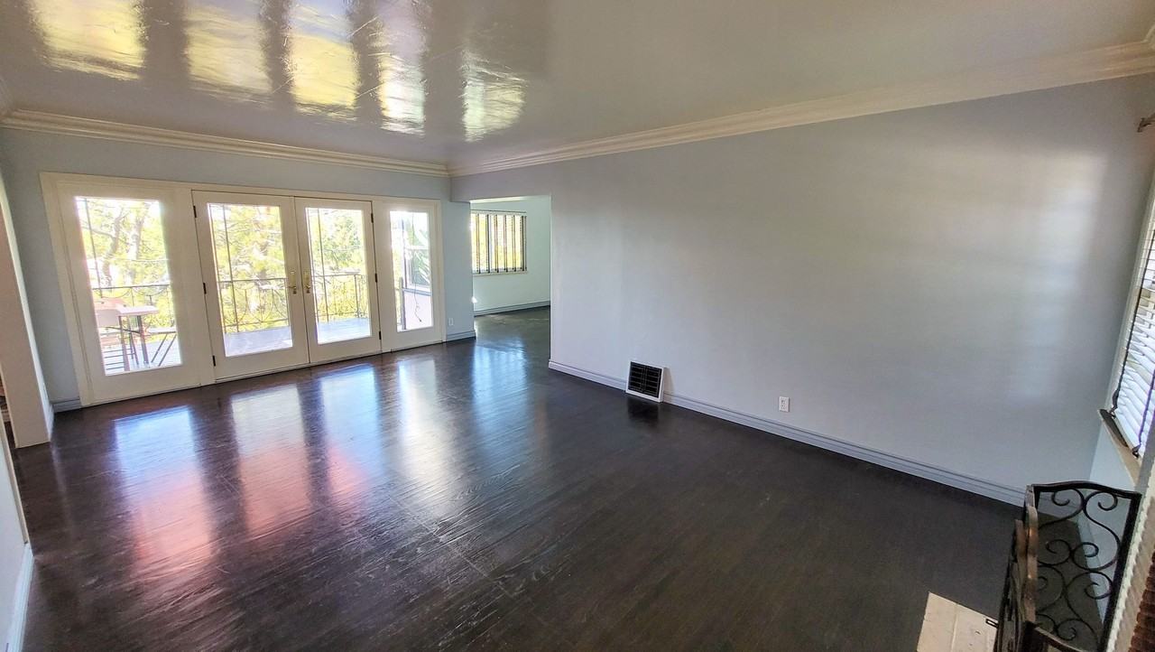 13739 Ridge Rd - Photo 3 of 32