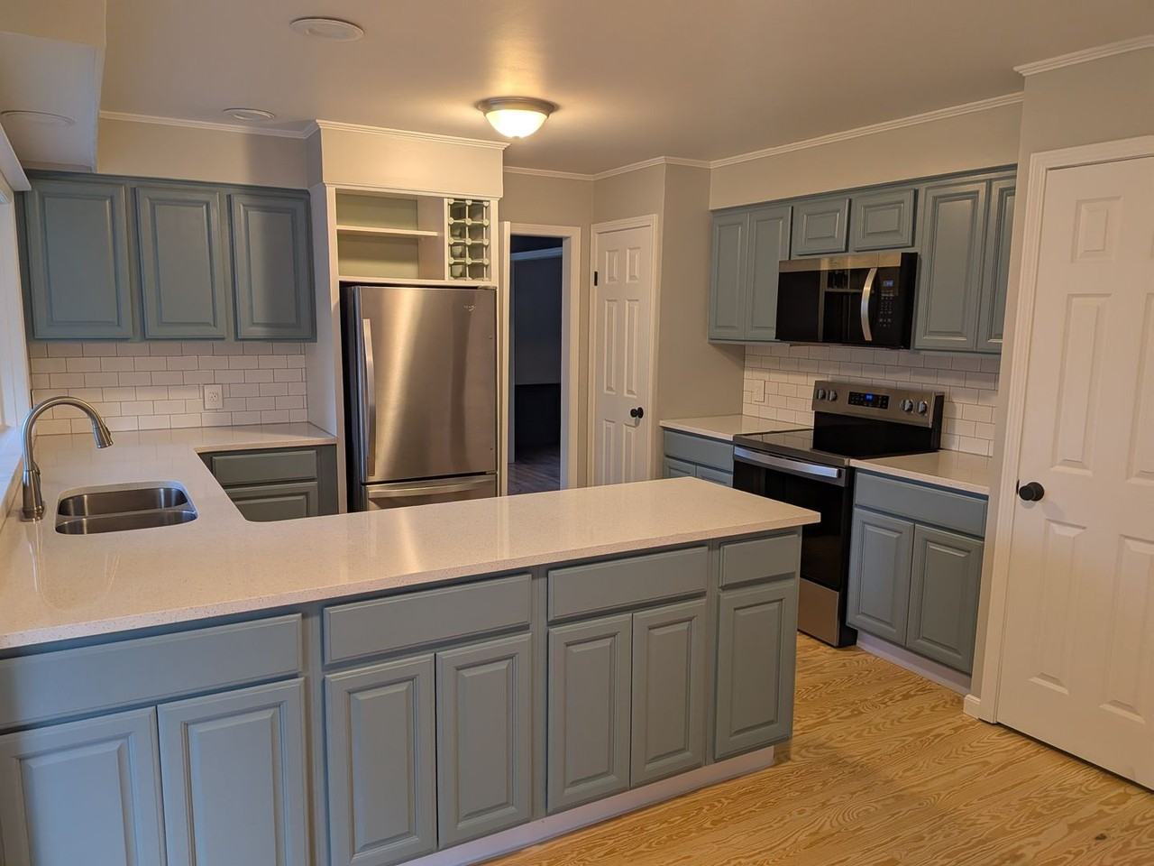 2 Newell Ct - Photo 7 of 45