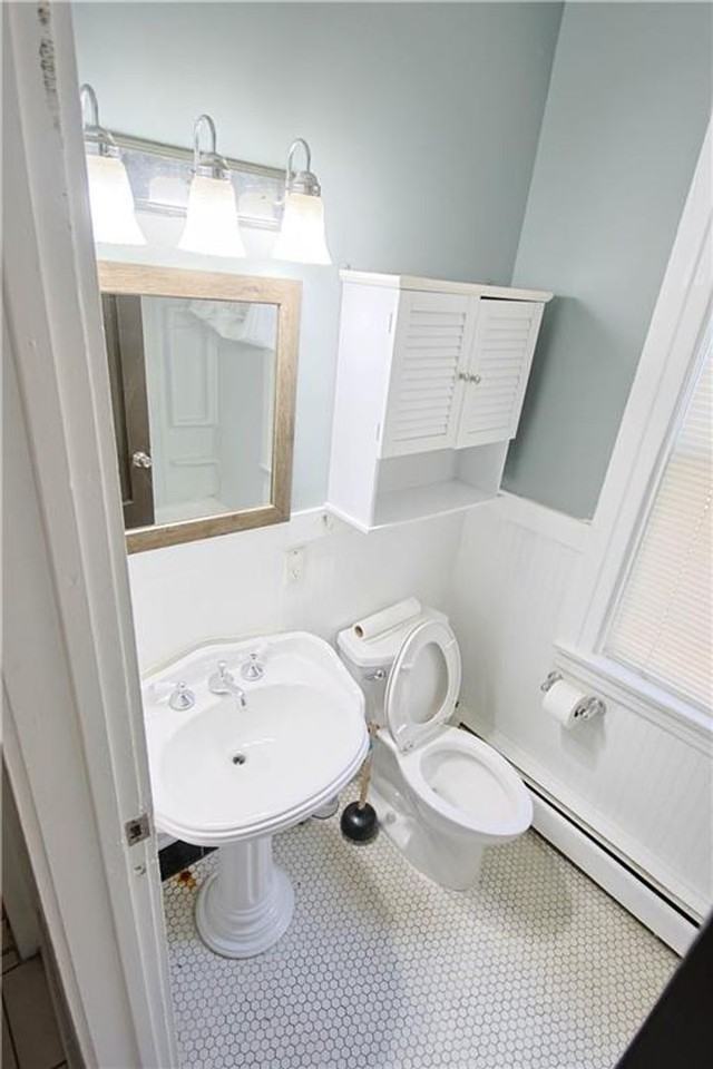 126 Argyle St - Photo 7 of 10