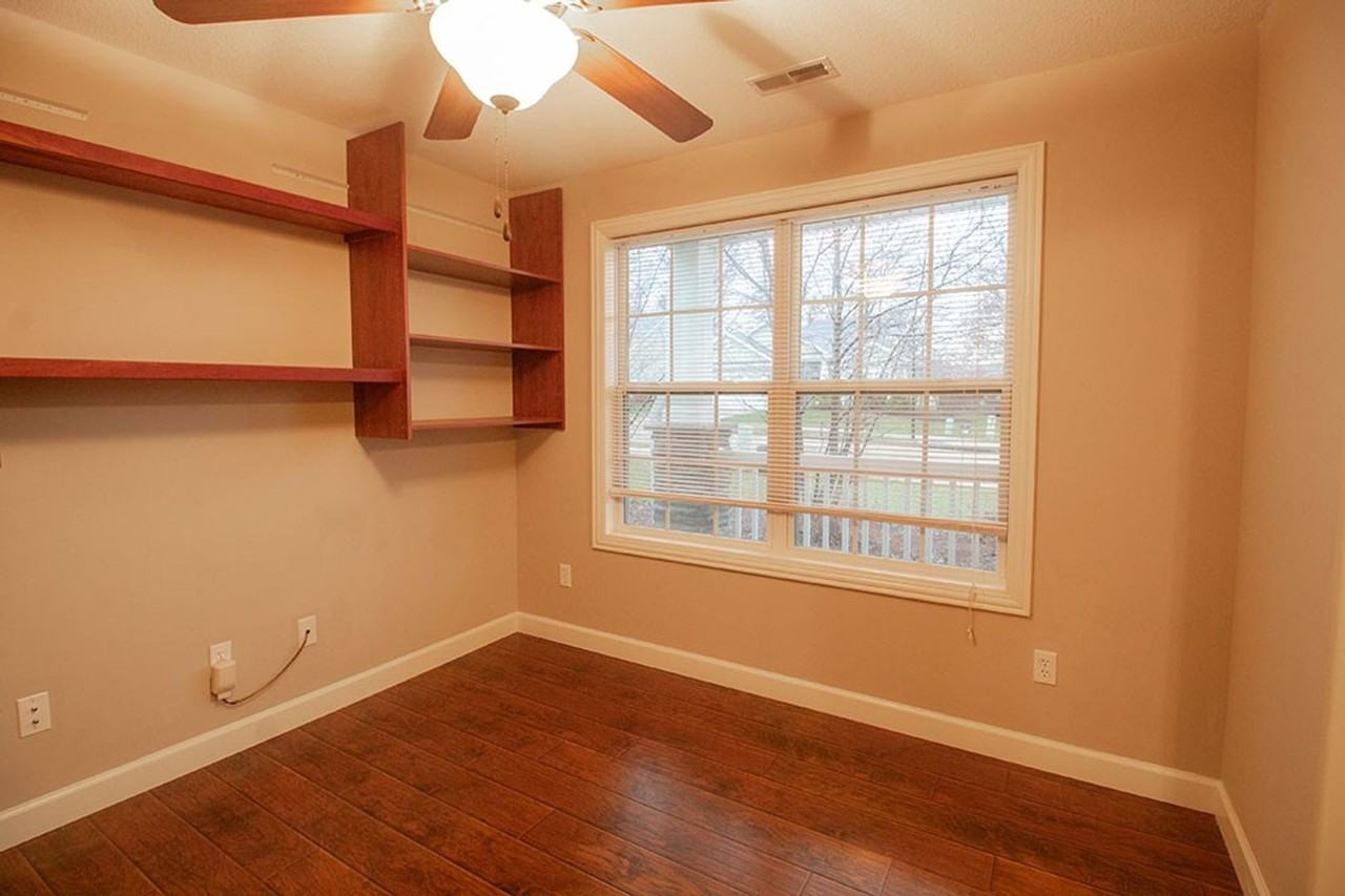 7413 Rosedown Dr - Photo 5 of 48