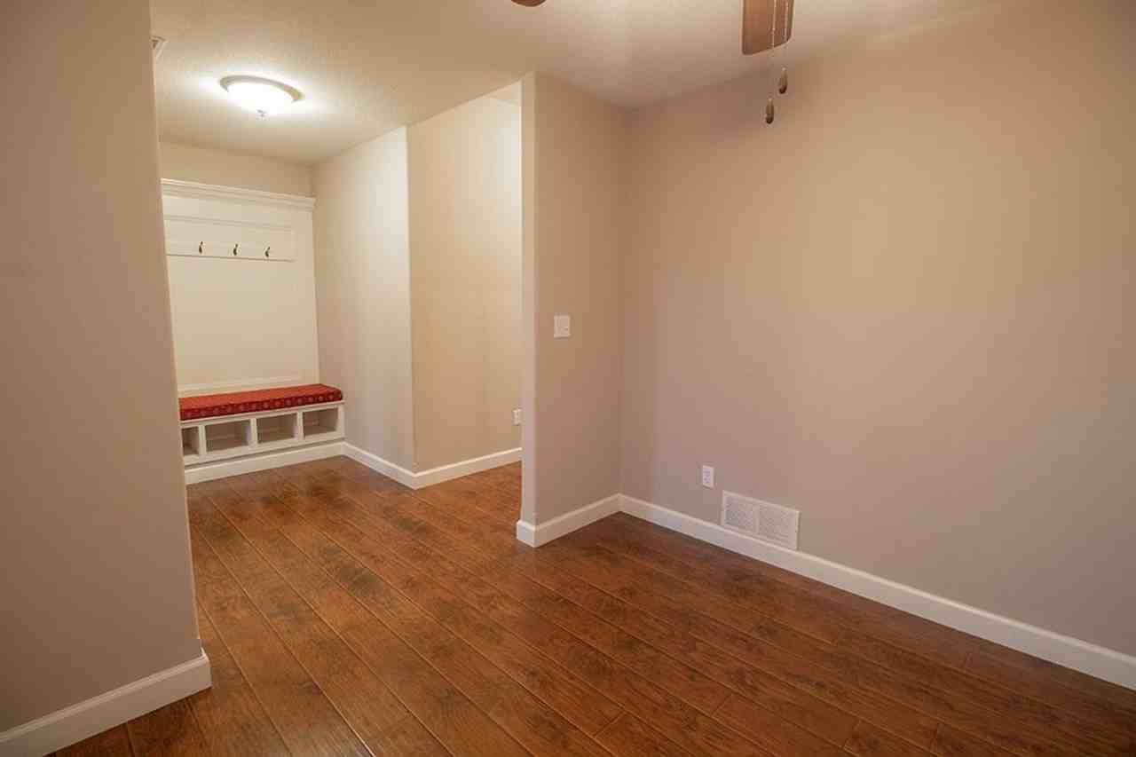 7413 Rosedown Dr - Photo 7 of 48