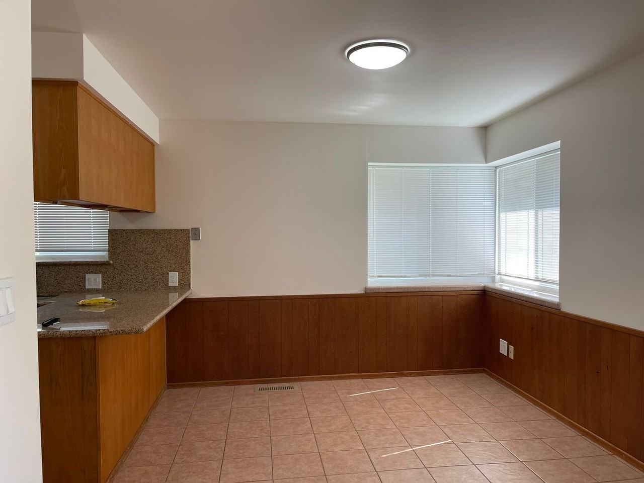 852 Skipper Cir - Photo 3 of 15