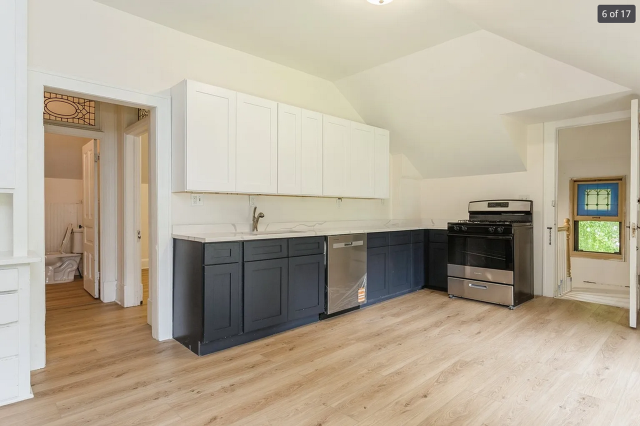 421 South 3rd Street - Photo 4 of 10