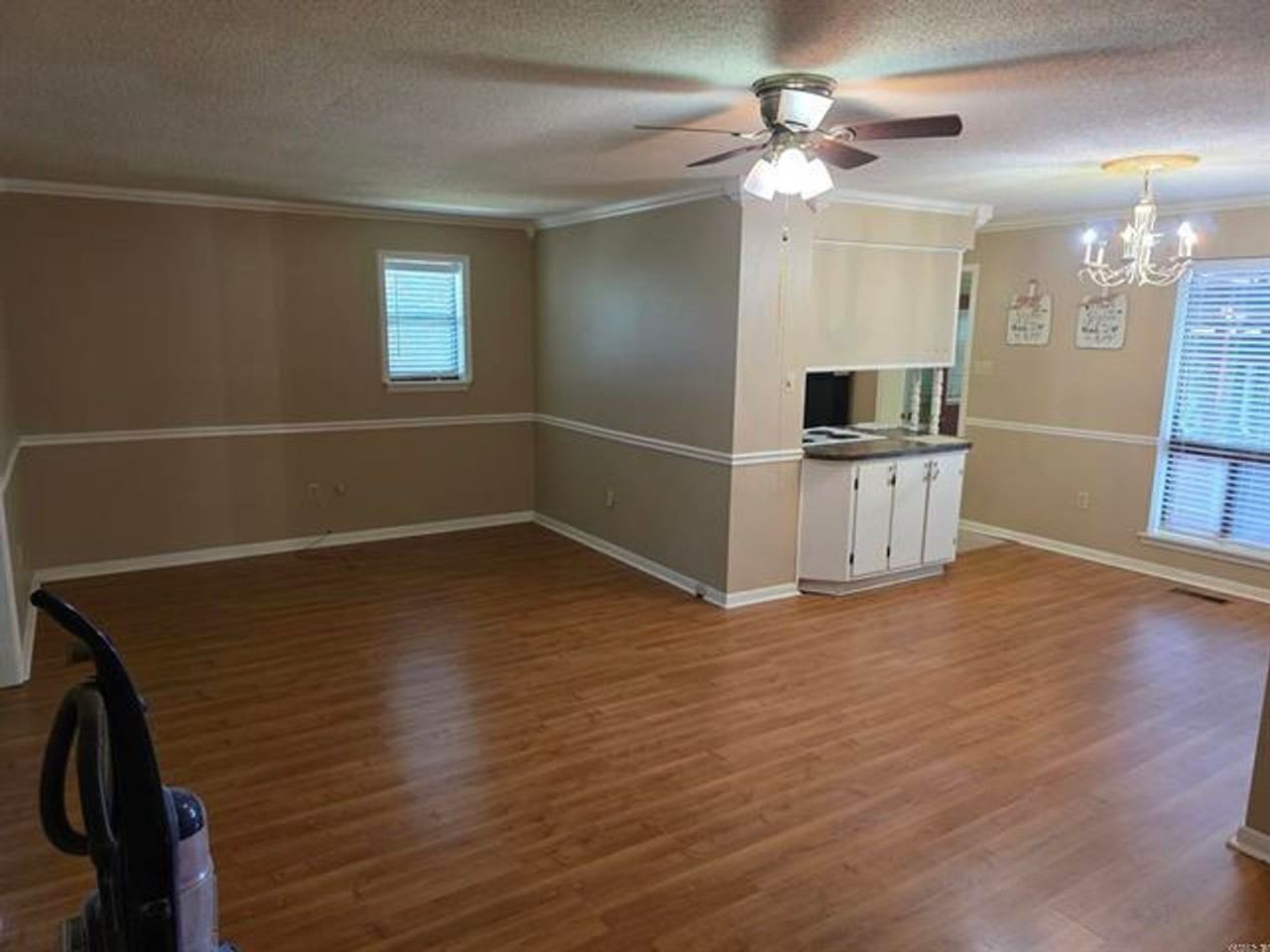 127 Shorthaven Ln - Photo 6 of 19