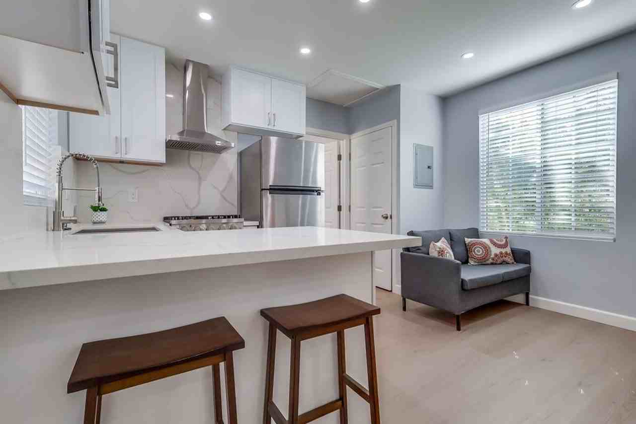 6504 W 84th Place - Photo 5 of 50