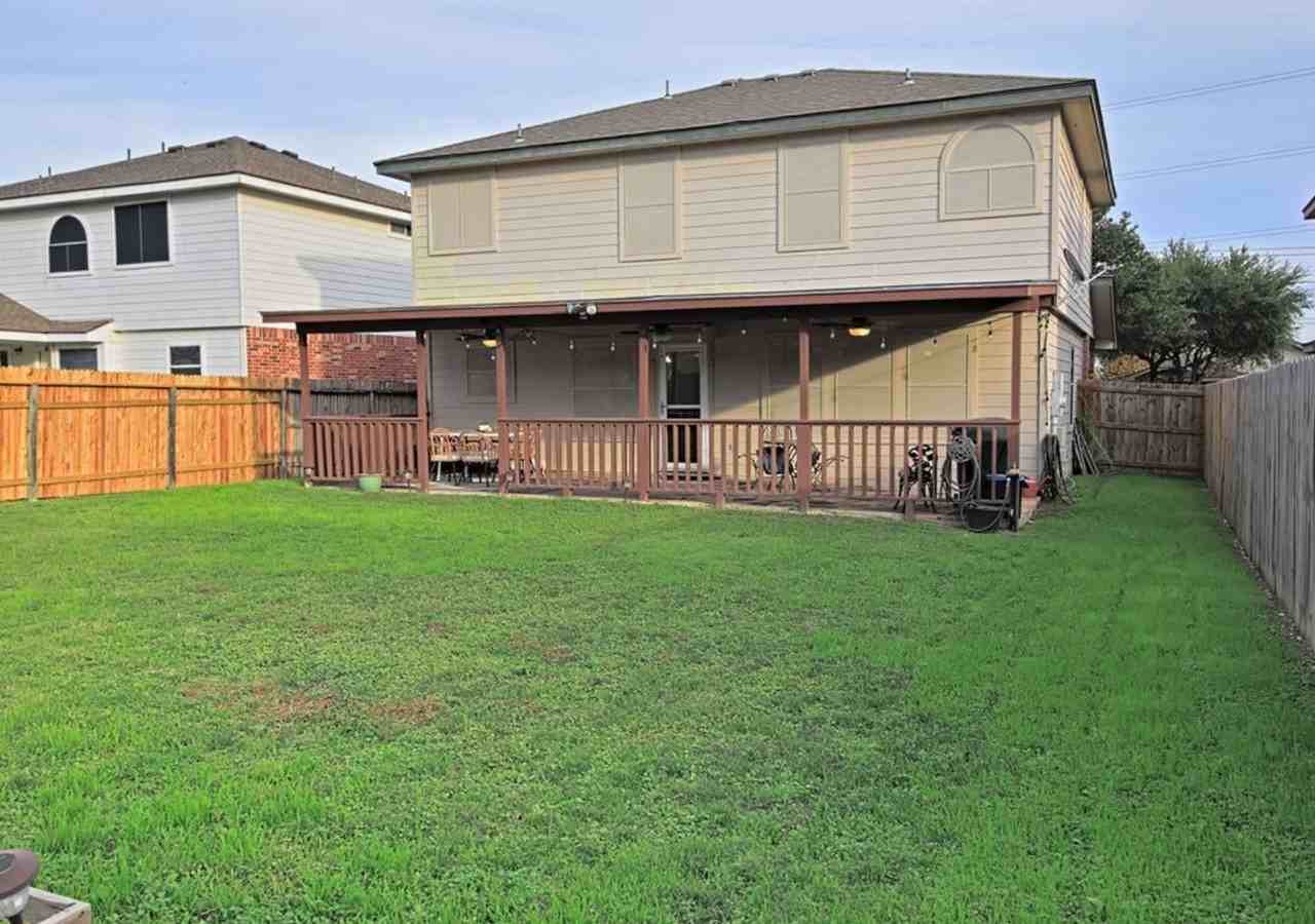 10015 Cactus Vly - Photo 4 of 32