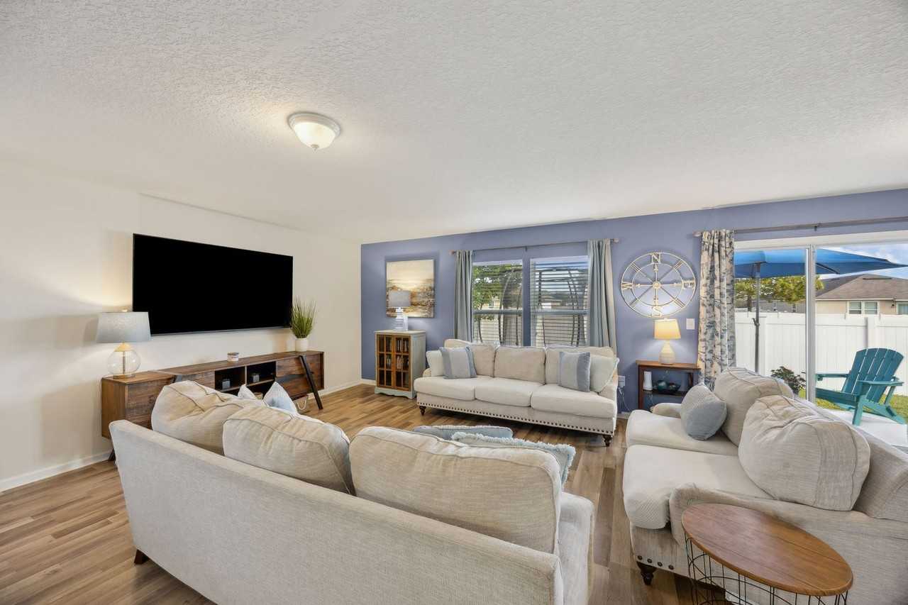 3356 Canyon Falls Dr - Photo 5 of 50