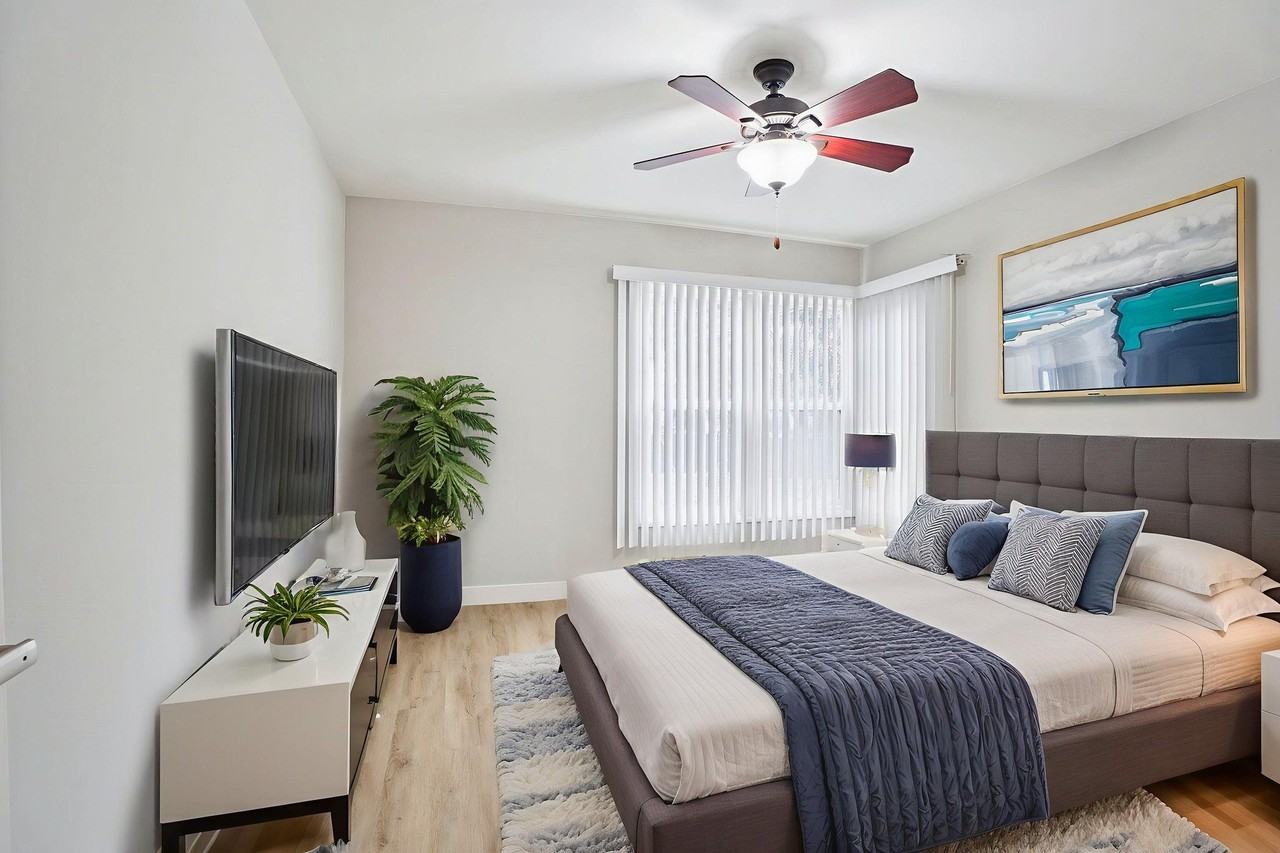 Hollypark Knolls Apartments - Photo 4 of 50