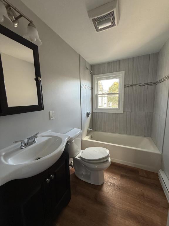 343 Snell Street - Photo 2 of 9