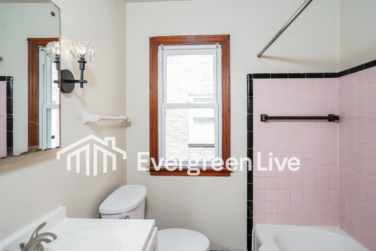 5019 N 24th St - Photo 6 of 15