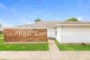 featured image of 5887 Troy Villa Blvd