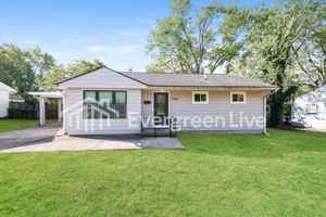 featured image of 3990 Ark Ave