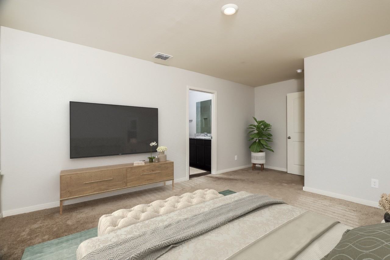 7233 Jebson Pass - Photo 6 of 23