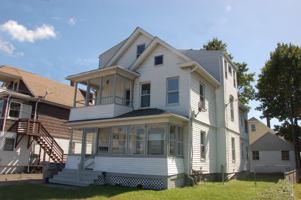 featured image of 28 Center St #2