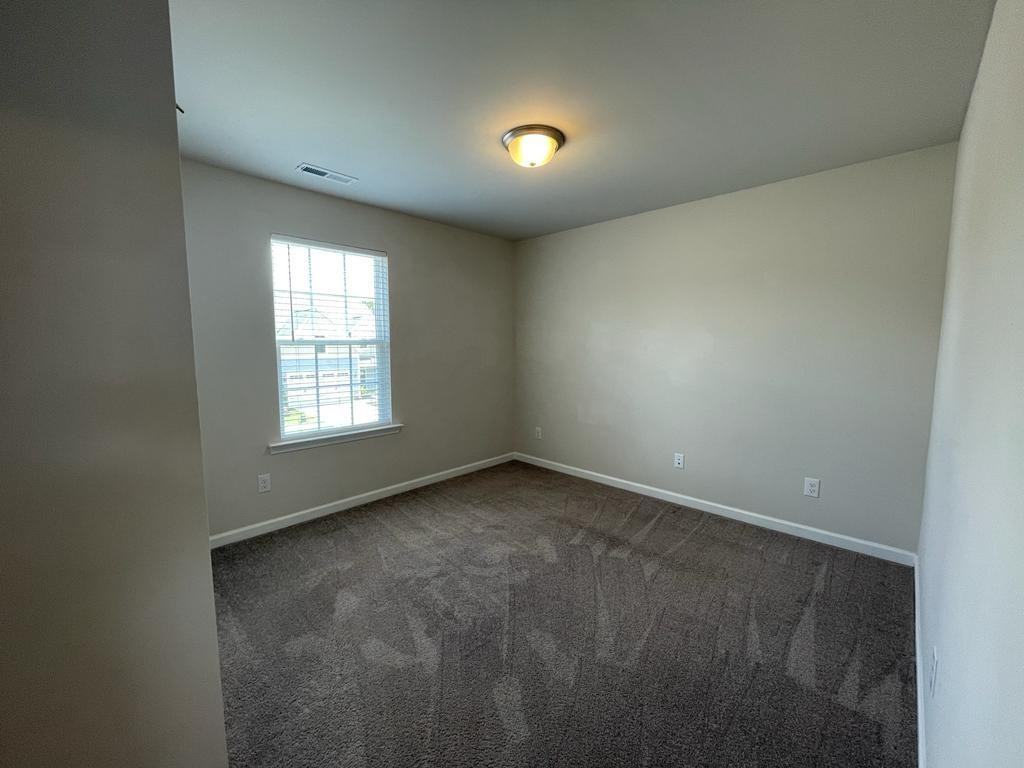 672 Crestdale Dr - Photo 2 of 22