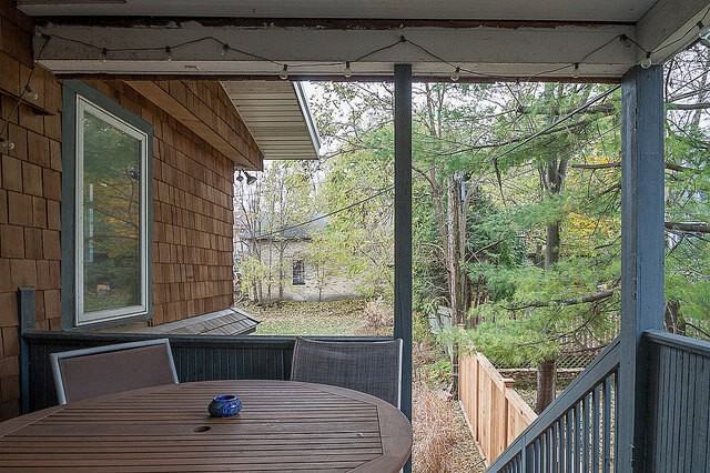 134 E Gorham St - Photo 7 of 17