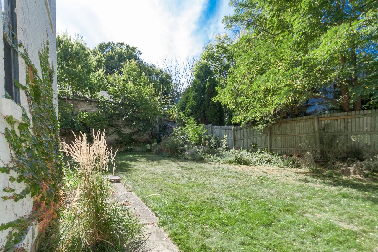 134 E Gorham St - Photo 6 of 17