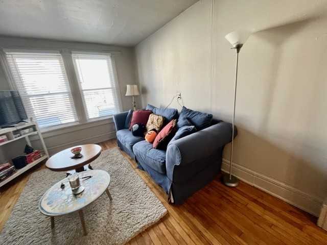 114 E Dayton St - Photo 2 of 22