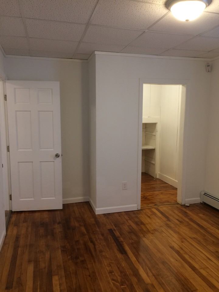 98 Walnut St #1 - Photo 7 of 10