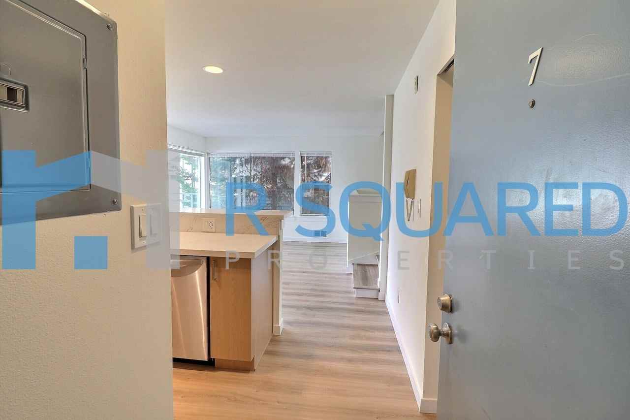 3910 Whitman Ave N #7 - Photo 5 of 23