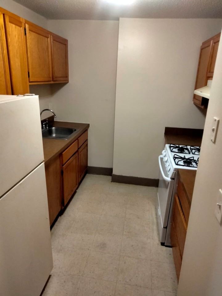 42 Alden Street #302 - Photo 7 of 7