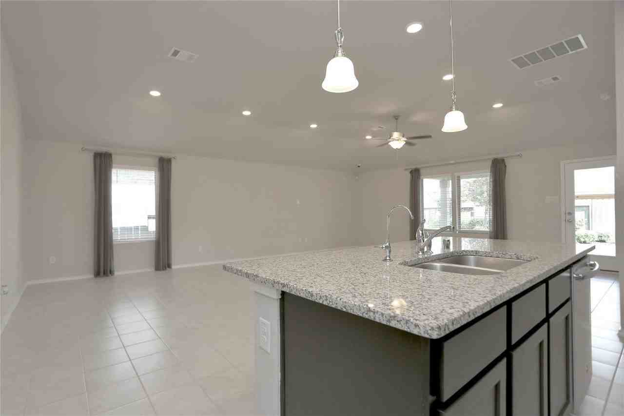 2123 Santa Ana Way - Photo 6 of 20