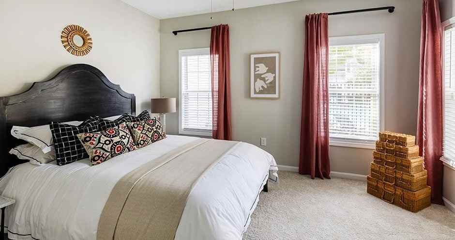 Park at The Hill - Photo 7 of 28