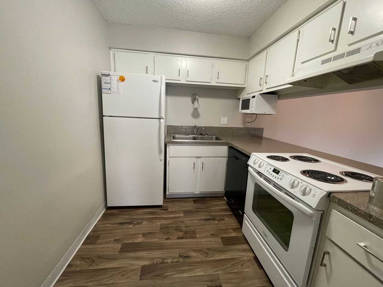 72-01 Antioch Gardens - Photo 2 of 11