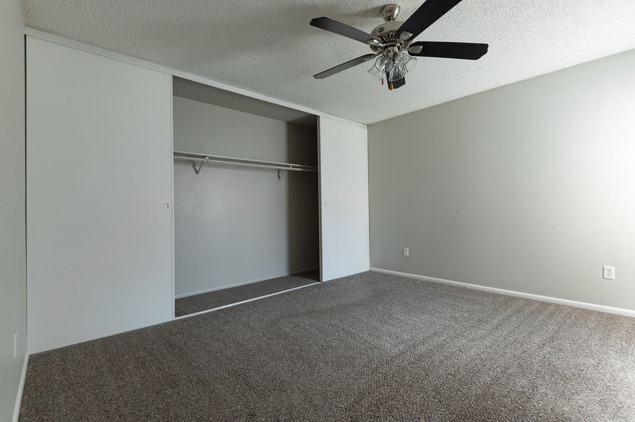 72-01 Antioch Gardens - Photo 7 of 11