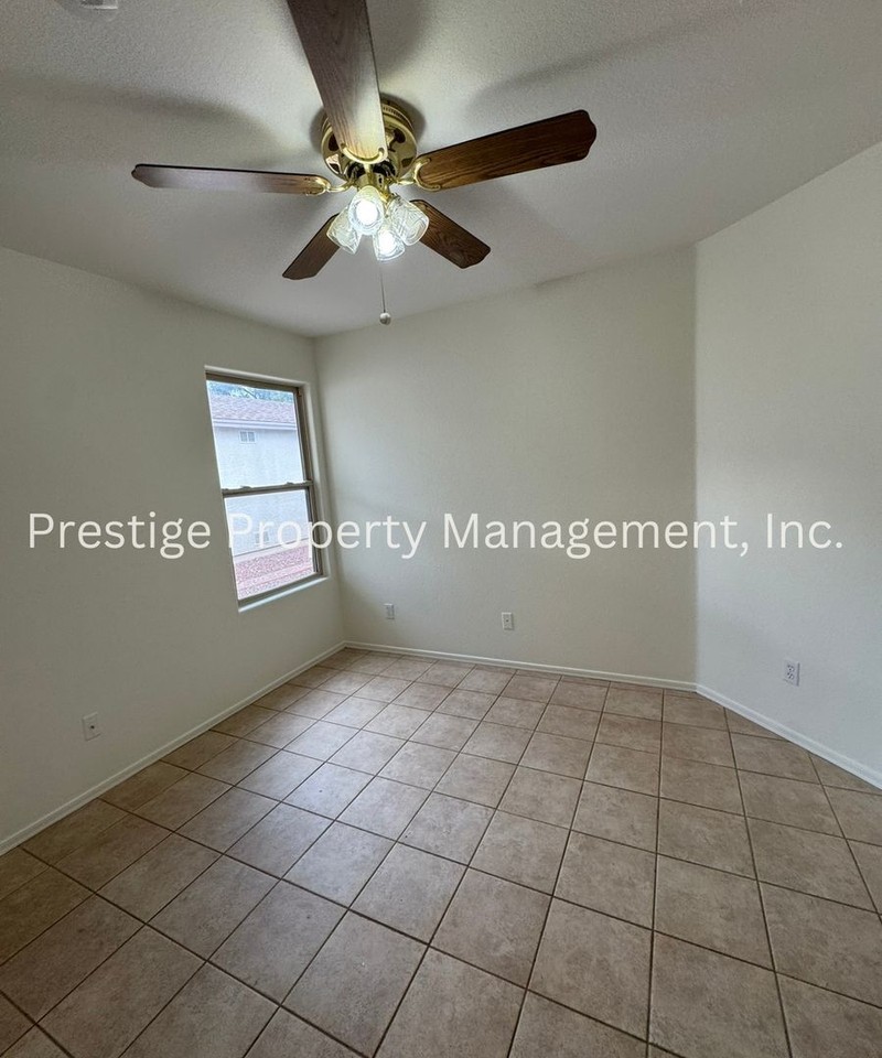 8684 S Desert Dove Dr - Photo 5 of 25