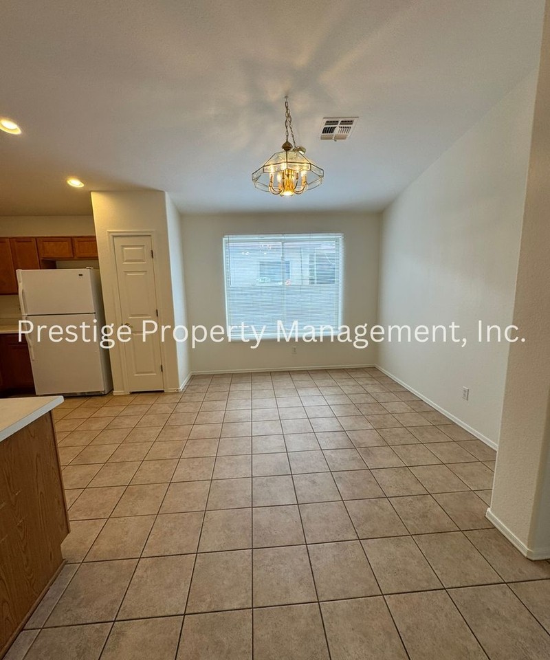 8684 S Desert Dove Dr - Photo 6 of 25