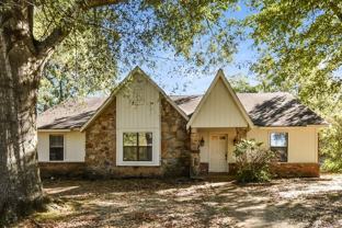 928 Pheasant Hollow Dr - Photo 1 of 1