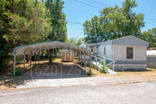 -36 Glendale Estates - 3607 W 6th - Photo 1 of 1