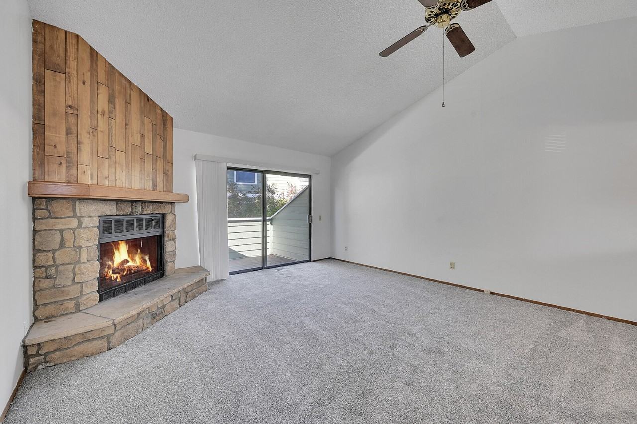 4154 S Richfield Way - Photo 4 of 43